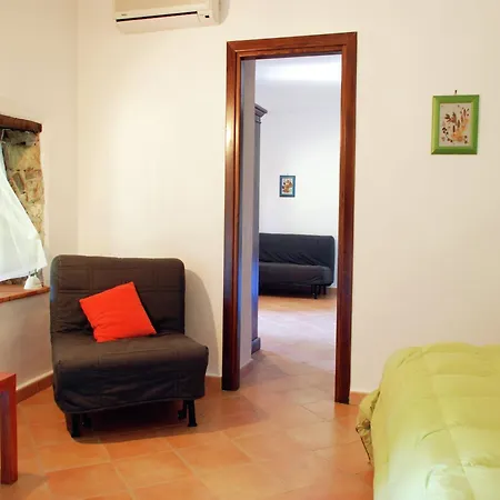 In Velia Only 2 Steps Away From The Sea