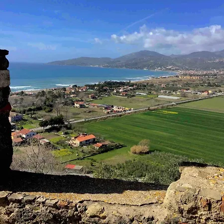 In Velia Only 2 Steps Away From The Sea Villa Castellammare di Velia